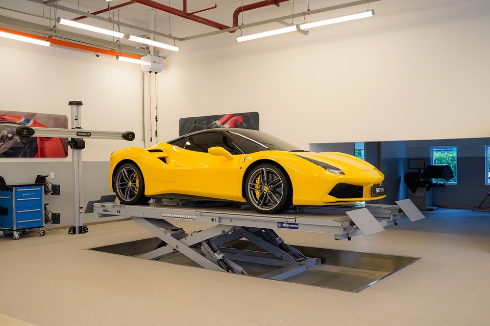 Ferrari chỉ chính thức cung cấp dịch vụ, chưa bán xe tại Việt Nam - 1 Ferrari chỉ chính thức cung cấp dịch vụ, chưa bán xe tại Việt Nam - 1