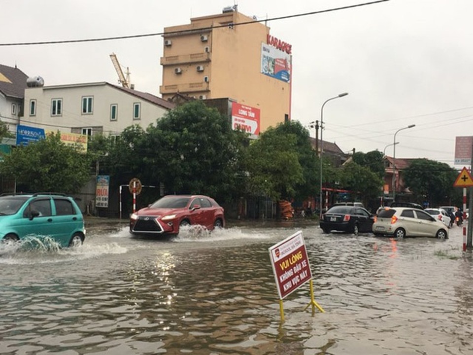 Đợt mưa vàng cứu đại thủy nông Kẻ Gỗ thoát cảnh đói nước - 3 Đợt mưa vàng cứu đại thủy nông Kẻ Gỗ thoát cảnh đói nước - 3