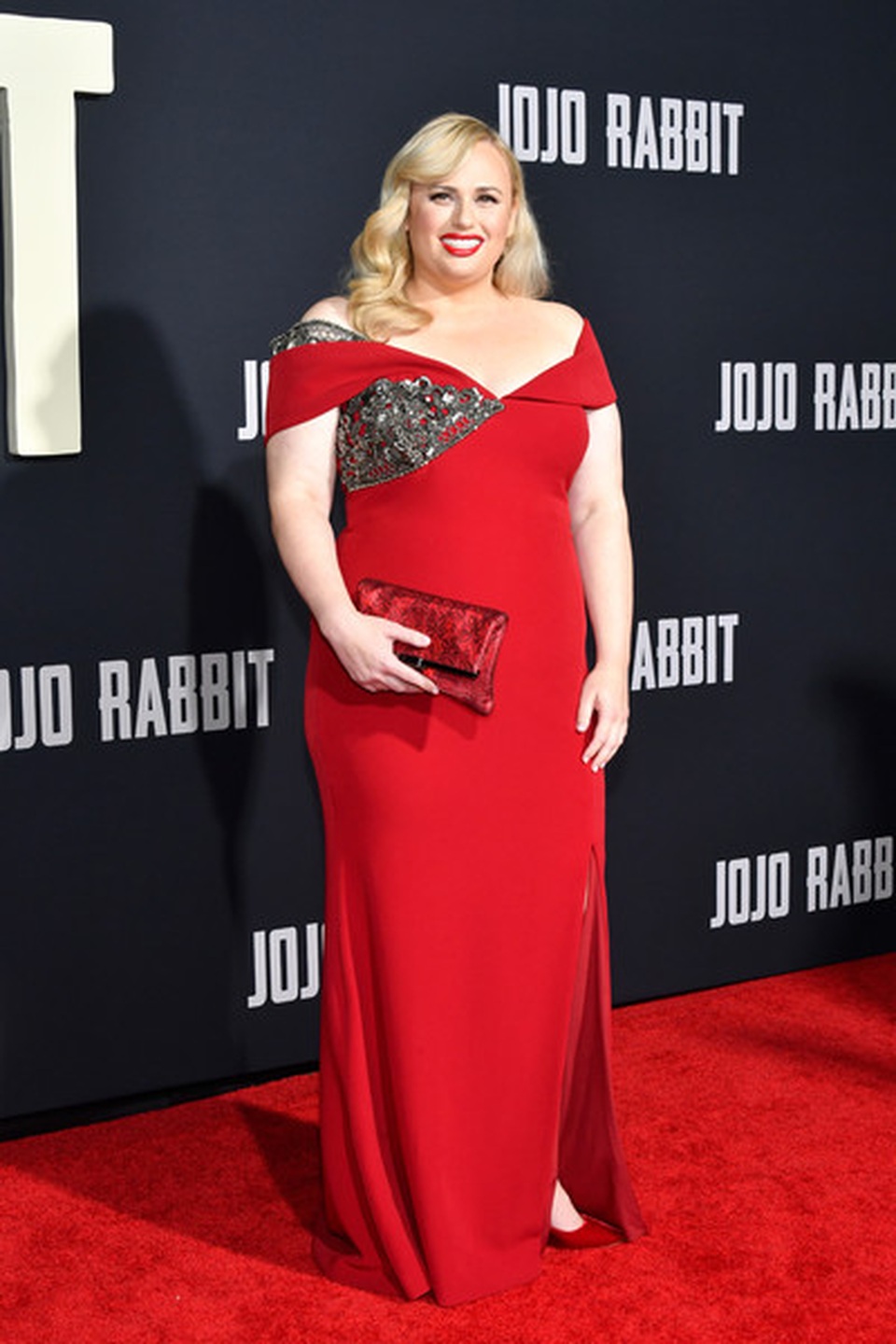 Scarlett Johansson lộ hình xăm khủng - 11 Scarlett Johansson lộ hình xăm khủng - 11