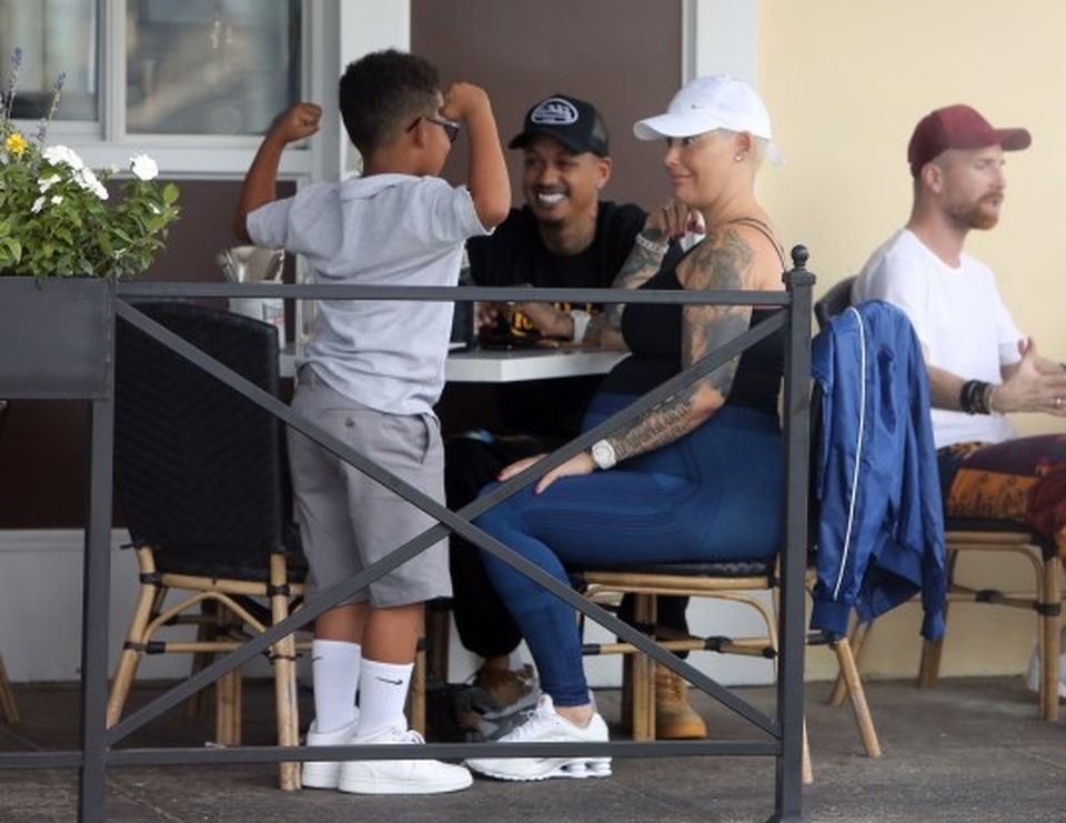 Vũ nữ thoát y Amber Rose đã sinh con thứ 2 - 9 Vũ nữ thoát y Amber Rose đã sinh con thứ 2 - 9