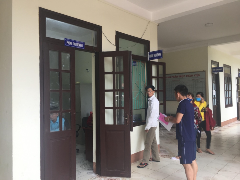 Quảng Bình: Sớm thu học phí, viện phí không dùng tiền mặt - 1 Quảng Bình: Sớm thu học phí, viện phí không dùng tiền mặt - 1