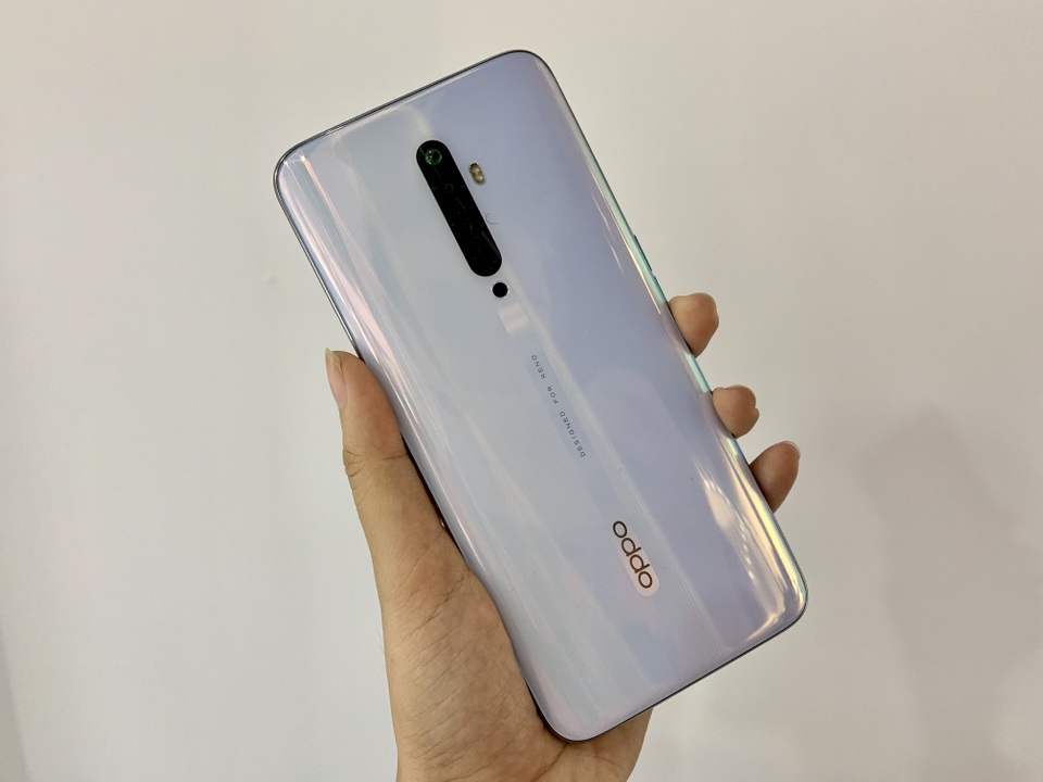 Oppo Reno2 và Reno2F trình làng tại Việt Nam với 4 camera sau, quay video xóa phông, giá từ 9 triệu đồng - 3 Oppo Reno2 và Reno2F trình làng tại Việt Nam với 4 camera sau, quay video xóa phông, giá từ 9 triệu đồng - 3