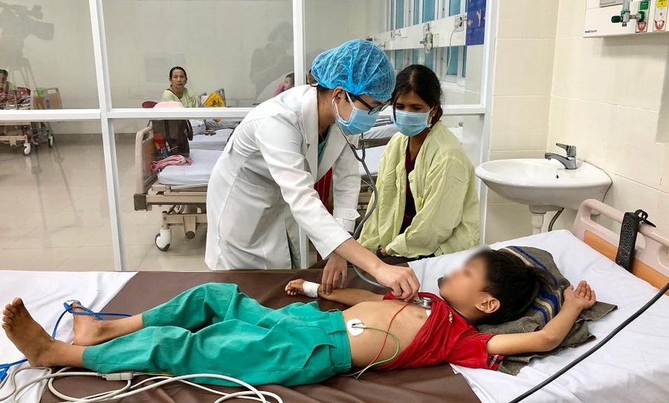 Quảng Ngãi: Nhiều người dân vùng cao mắc bệnh bạch hầu - 1 Quảng Ngãi: Nhiều người dân vùng cao mắc bệnh bạch hầu - 1