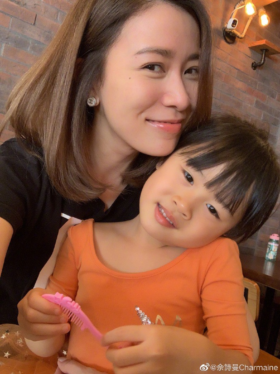 “Nhàn Phi” Xa Thi Mạn duyên dáng diện váy cưới dù không có chú rể - 7 “Nhàn Phi” Xa Thi Mạn duyên dáng diện váy cưới dù không có chú rể - 7