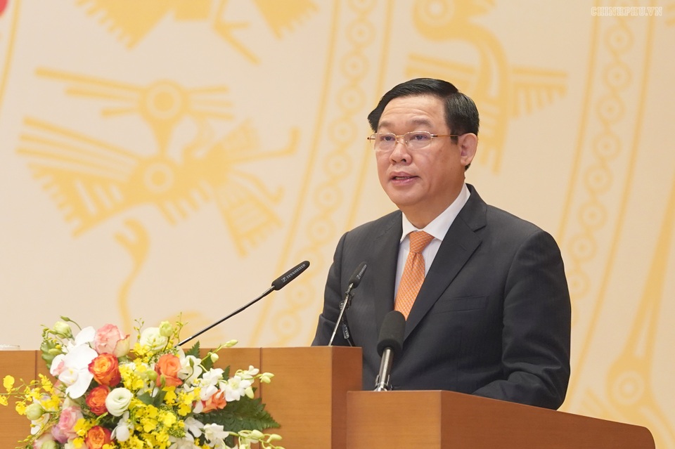 Phó Thủ tướng gay gắt vì sai phạm, “đùn đẩy” trách nhiệm nhưng không ai bị cách chức! - 1 Phó Thủ tướng gay gắt vì sai phạm, “đùn đẩy” trách nhiệm nhưng không ai bị cách chức! - 1