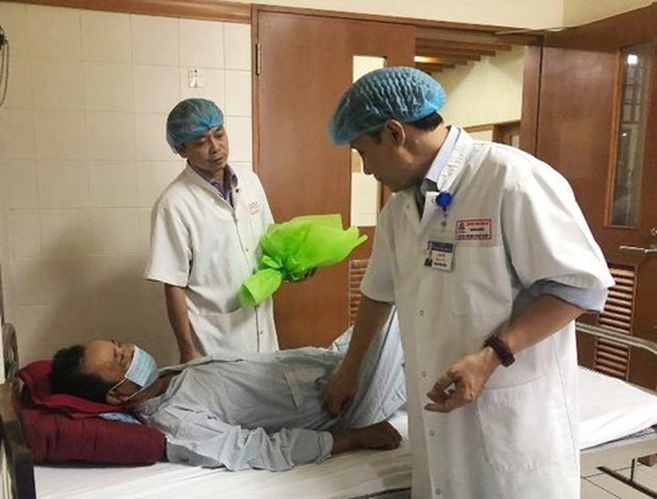 Thành công ca ghép gan đầu tiên tại miền Trung Tây Nguyên - 2 Thành công ca ghép gan đầu tiên tại miền Trung Tây Nguyên - 2