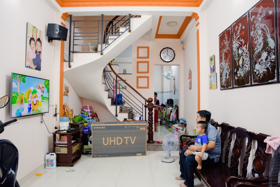 Chất lượng và công nghệ sáng tạo thu hút người dùng chọn TV Samsung - 2 Chất lượng và công nghệ sáng tạo thu hút người dùng chọn TV Samsung - 2
