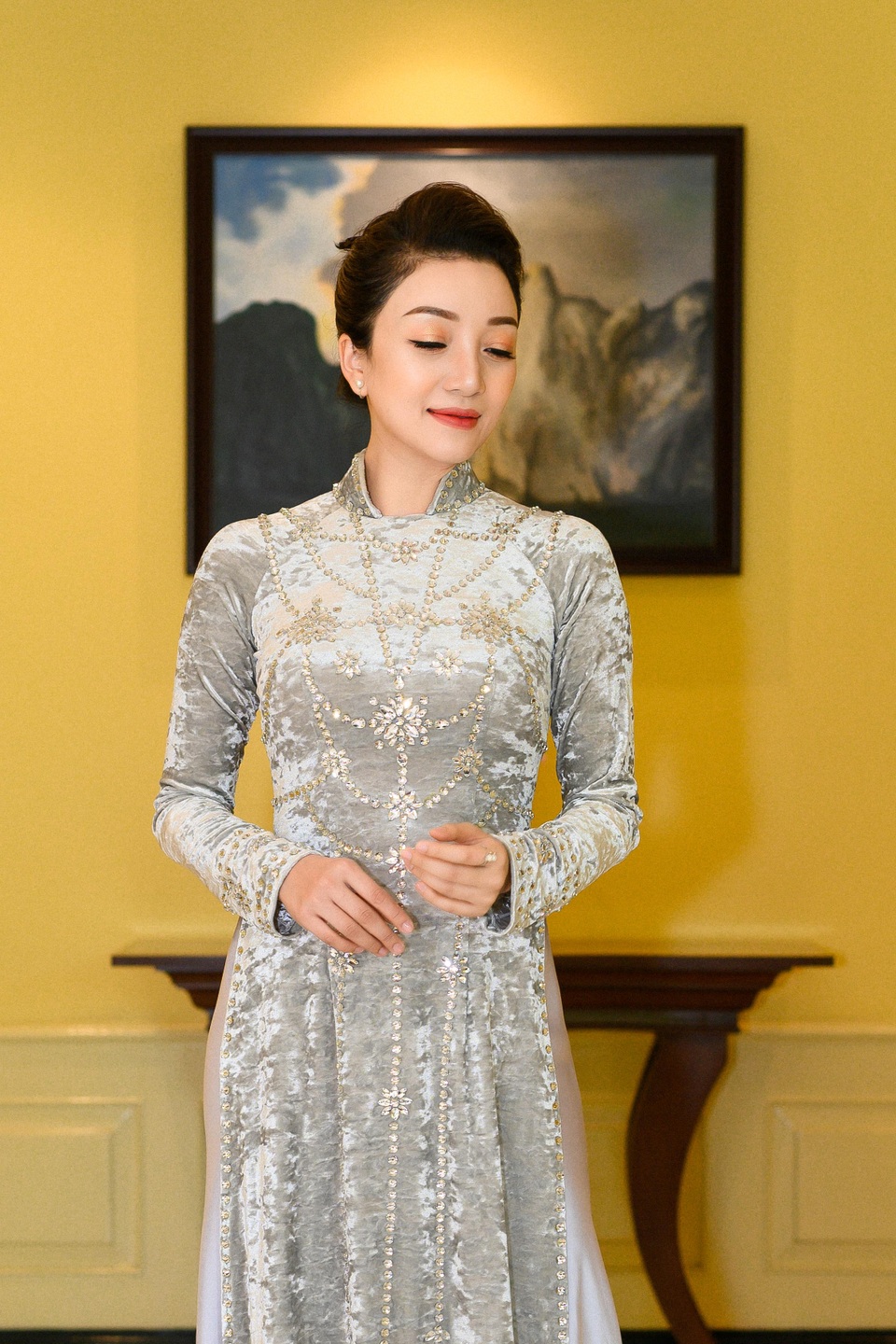 Phạm Thu Hà tri ân quê hương bằng đêm nhạc nặng chiều sâu ký ức - 1