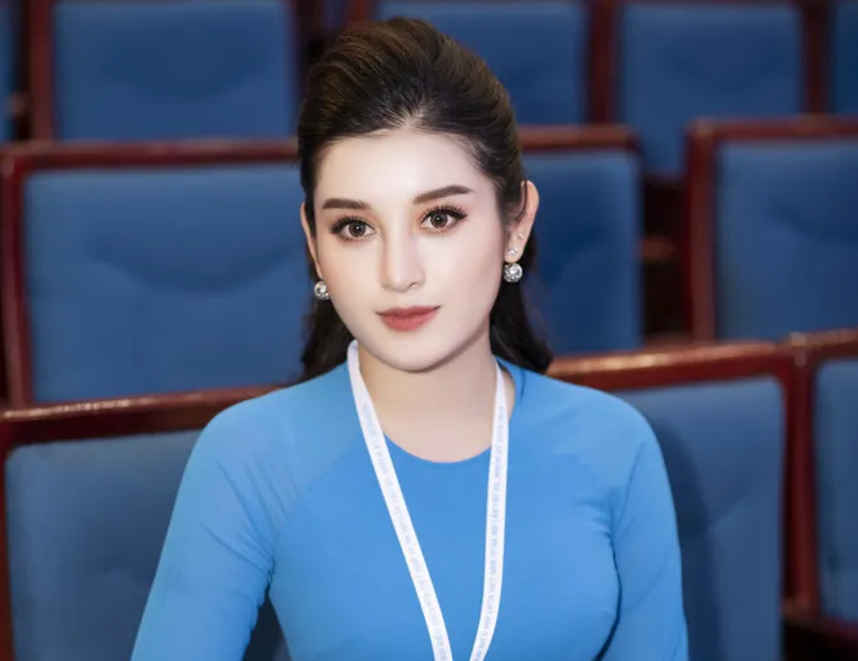 Vừa đón tin vui, Huyền My đã được Xuân Bắc hứa hẹn làm MC đám cưới - 11 Vừa đón tin vui, Huyền My đã được Xuân Bắc hứa hẹn làm MC đám cưới - 11