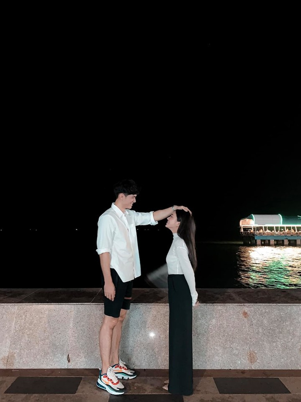 Hot girl Trang Anna được bạn trai cầu hôn lãng mạn đúng dịp sinh nhật - 5 Hot girl Trang Anna được bạn trai cầu hôn lãng mạn đúng dịp sinh nhật - 5