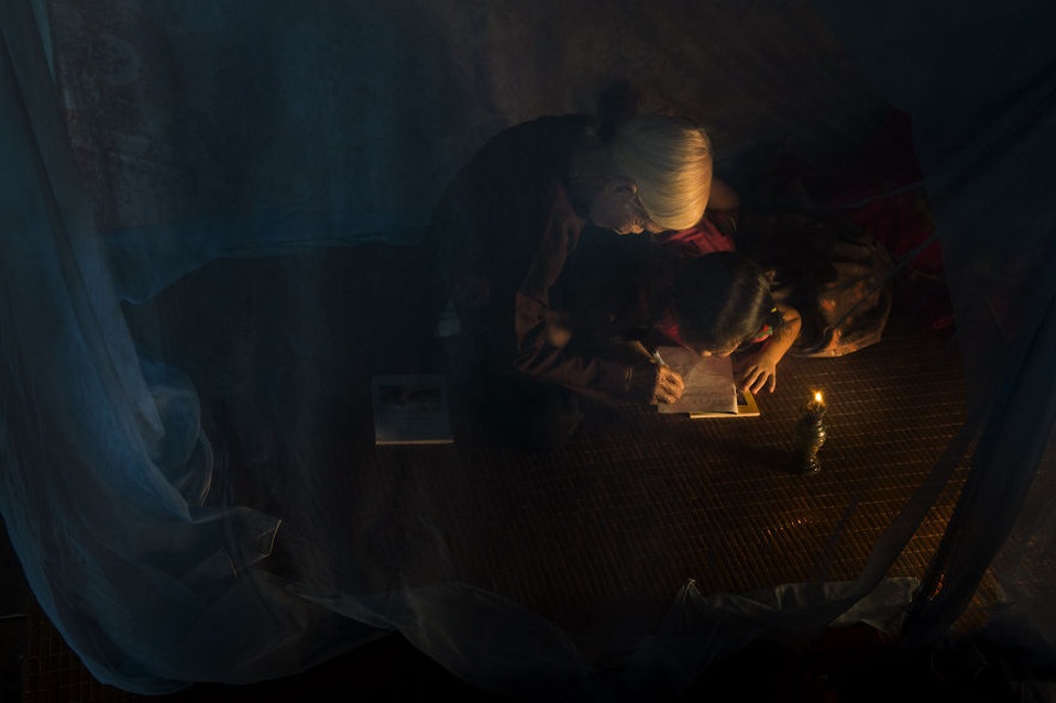 Khoảnh khắc “gợi nhớ gợi thương” của Việt Nam tại giải ảnh quốc tế - 1