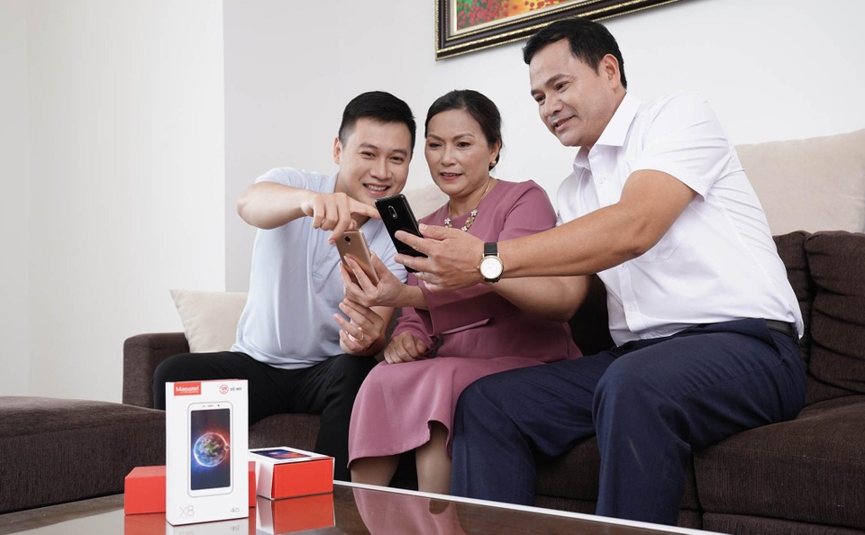 Điện thoại thông minh dành cho người già phá vỡ mọi rào cản về thế hệ - 5 Điện thoại thông minh dành cho người già phá vỡ mọi rào cản về thế hệ - 5
