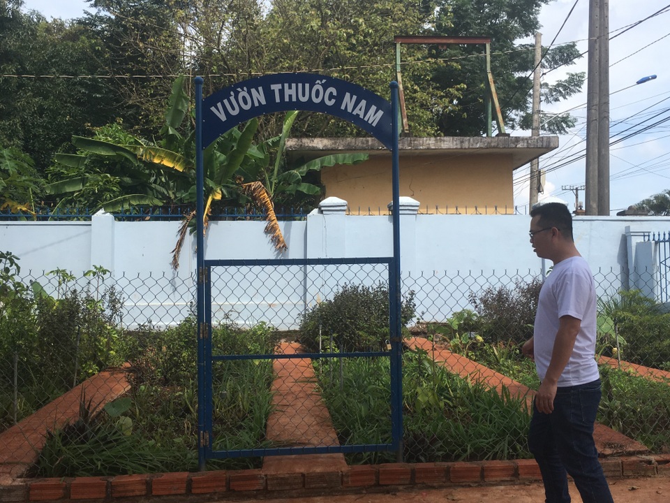Rải đơn ở chợ, tố cáo Hiệu trưởng lạm thu: Thanh tra vào cuộc - 2 Rải đơn ở chợ, tố cáo Hiệu trưởng lạm thu: Thanh tra vào cuộc - 2
