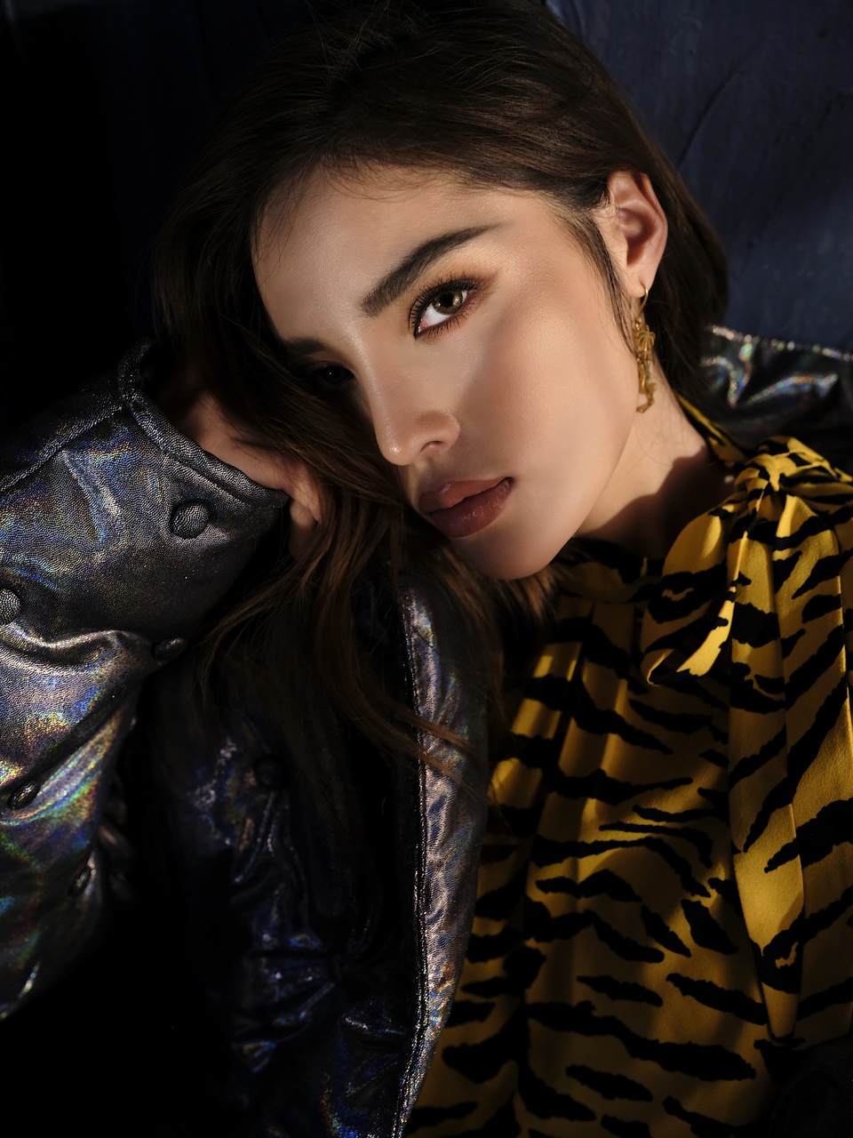 Hoa hậu Kỳ Duyên khoe vòng một hững hờ - 2 Hoa hậu Kỳ Duyên khoe vòng một hững hờ - 2