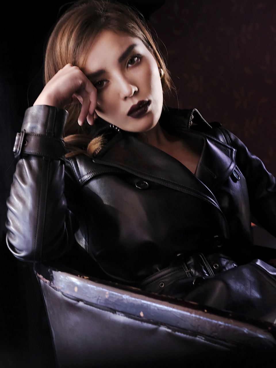 Hoa hậu Kỳ Duyên khoe vòng một hững hờ - 15 Hoa hậu Kỳ Duyên khoe vòng một hững hờ - 15