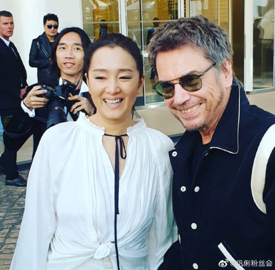 Củng Lợi hạnh phúc viên mãn bên “ông xã” người Pháp - 7 Củng Lợi hạnh phúc viên mãn bên “ông xã” người Pháp - 7