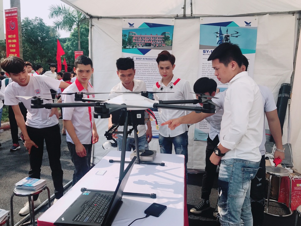 Nhiều thảo luận về xu hướng công nghệ trên thế giới tại Techfest Hà Nội - 4 Nhiều thảo luận về xu hướng công nghệ trên thế giới tại Techfest Hà Nội - 4