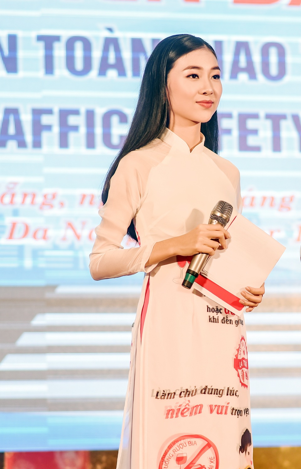 Hoa hậu Ngọc Hân tiết lộ mỹ nhân một thời của VTV chuẩn bị kết hôn - 3 Hoa hậu Ngọc Hân tiết lộ mỹ nhân một thời của VTV chuẩn bị kết hôn - 3