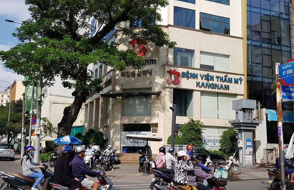 Thành phố yêu cầu báo cáo khẩn vụ Việt kiều tử vong sau khi căng da mặt - 1 Thành phố yêu cầu báo cáo khẩn vụ Việt kiều tử vong sau khi căng da mặt - 1