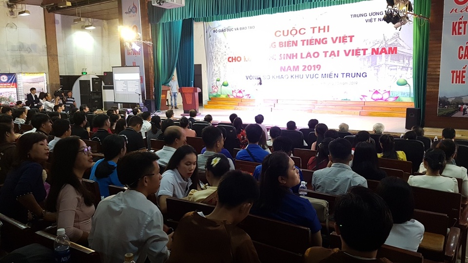 Thú vị xem lưu học sinh Lào hùng biện tiếng Việt - 3 Thú vị xem lưu học sinh Lào hùng biện tiếng Việt - 3
