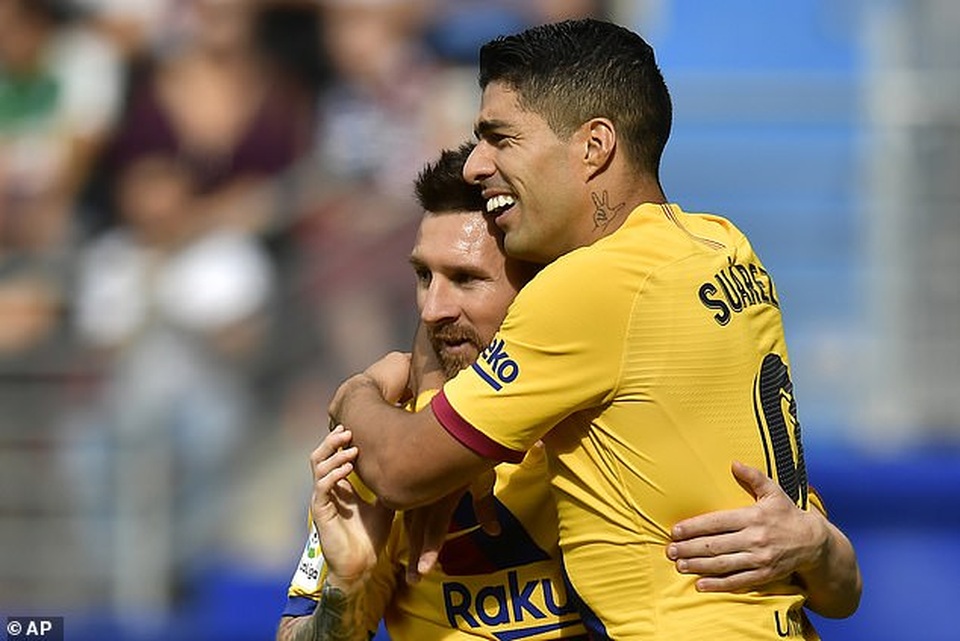 Messi, Suarez, Griezmann cùng lập công, Barcelona đại thắng “3 sao” - 3 Messi, Suarez, Griezmann cùng lập công, Barcelona đại thắng “3 sao” - 3