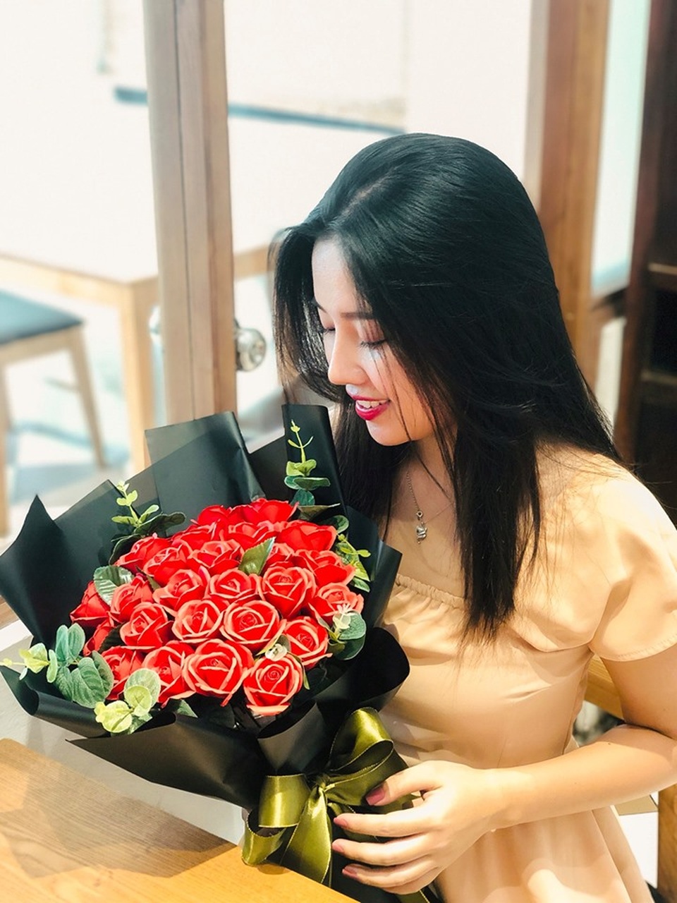 Bán hoa tự gấp lãi 30 triệu đồng mùa kinh doanh 20/10 - 2 Bán hoa tự gấp lãi 30 triệu đồng mùa kinh doanh 20/10 - 2