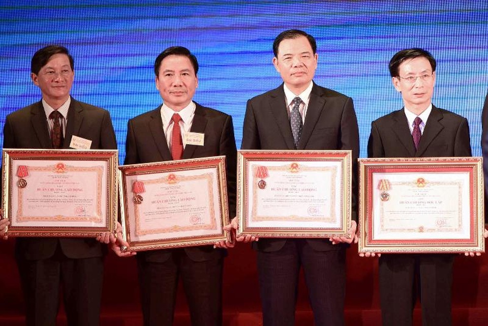Thủ tướng phát động phong trào “Cả nước chung sức xây dựng Nông thôn mới” - 3 Thủ tướng phát động phong trào “Cả nước chung sức xây dựng Nông thôn mới” - 3