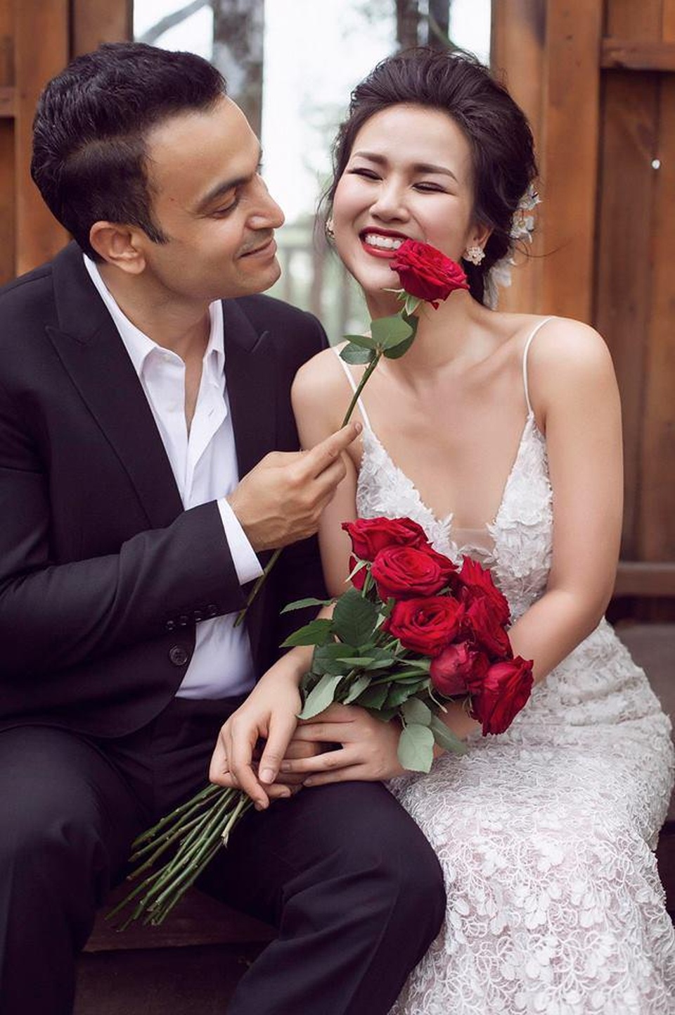 Võ Hạ Trâm tiết lộ tật xấu của ông xã doanh nhân Ấn Độ - 2 Võ Hạ Trâm tiết lộ tật xấu của ông xã doanh nhân Ấn Độ - 2