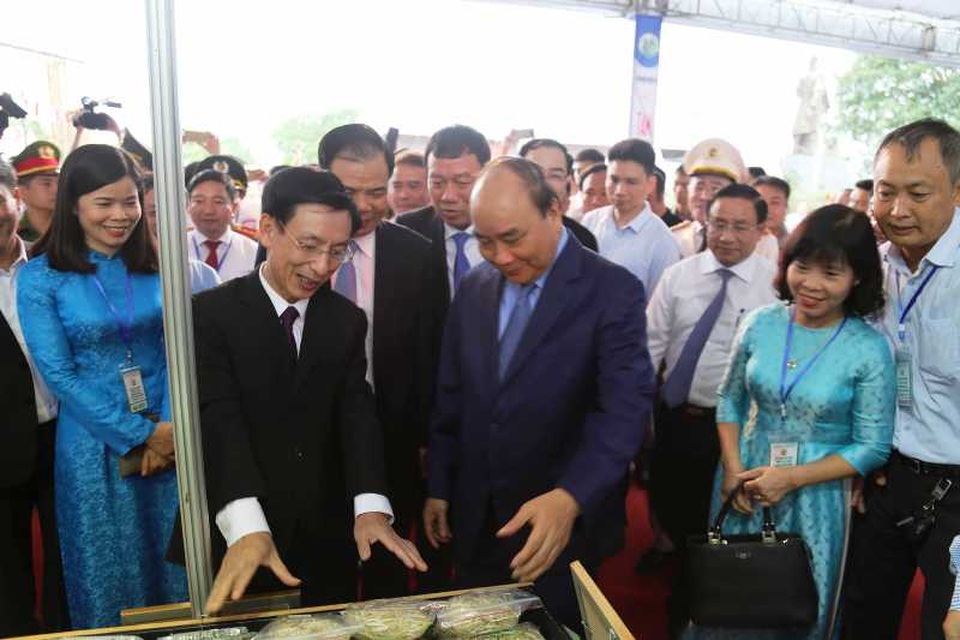 Thủ tướng phát động phong trào “Cả nước chung sức xây dựng Nông thôn mới” - 6 Thủ tướng phát động phong trào “Cả nước chung sức xây dựng Nông thôn mới” - 6