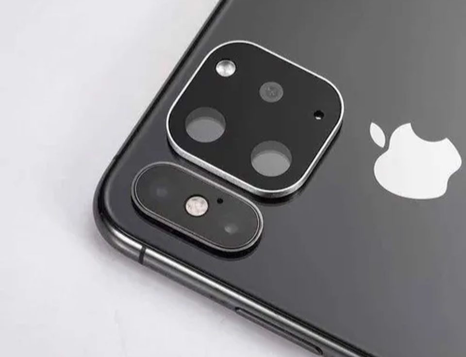 Phụ kiện hô biến iPhone cũ thành iPhone 11 khiến dân mạng phát sốt - 1 Phụ kiện hô biến iPhone cũ thành iPhone 11 khiến dân mạng phát sốt - 1