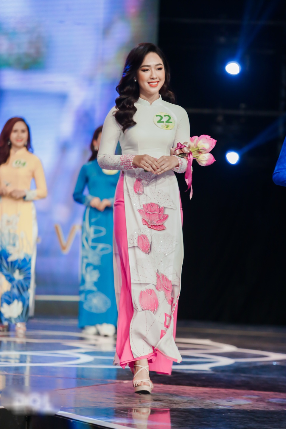 Phóng viên Dân trí đăng quang Á khôi 2 Press Green Beauty 2019 - 5 Phóng viên Dân trí đăng quang Á khôi 2 Press Green Beauty 2019 - 5