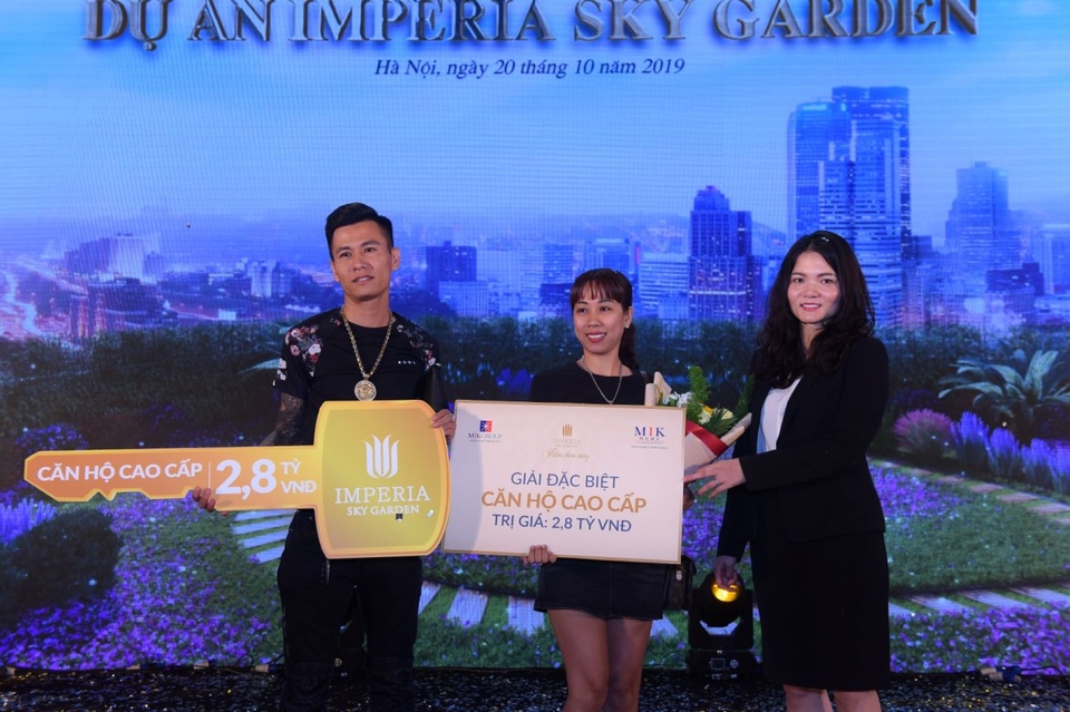 Đã tìm thấy chủ nhân của giải thưởng trị giá 2,8 tỷ đồng tại Imperia Sky Garden - 7 Đã tìm thấy chủ nhân của giải thưởng trị giá 2,8 tỷ đồng tại Imperia Sky Garden - 7