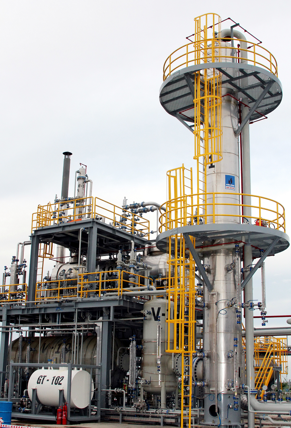 Tổng giám đốc PV GAS tham gia Đoàn làm việc với lãnh đạo UBND tỉnh Thái Bình - 2 Tổng giám đốc PV GAS tham gia Đoàn làm việc với lãnh đạo UBND tỉnh Thái Bình - 2