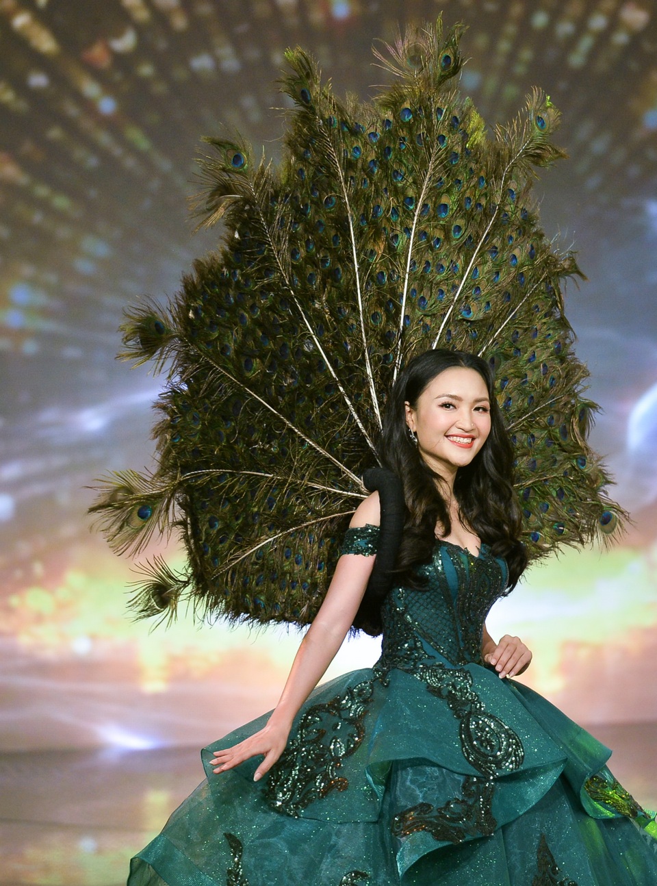 Phóng viên Dân trí đăng quang Á khôi 2 Press Green Beauty 2019 - 6 Phóng viên Dân trí đăng quang Á khôi 2 Press Green Beauty 2019 - 6