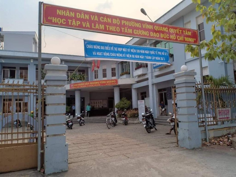 Chủ tịch phường chỉ đạo miệng tịch thu đồ của dân tại Kiên Giang! - 2 Chủ tịch phường chỉ đạo miệng tịch thu đồ của dân tại Kiên Giang! - 2