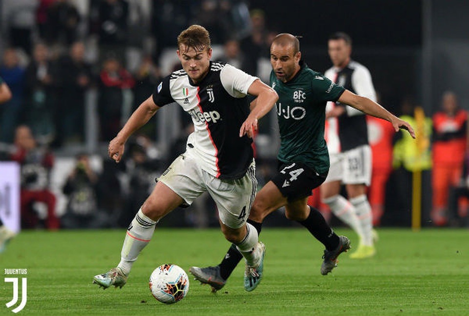 Ronaldo tiếp tục tỏa sáng, Juventus xây chắc ngôi đầu - 2 Ronaldo tiếp tục tỏa sáng, Juventus xây chắc ngôi đầu - 2