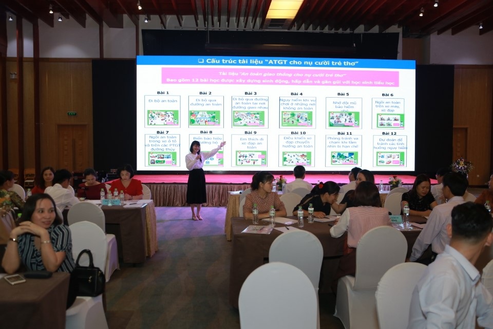 Giáo dục ATGT cho học sinh tiểu học: Muốn trò giỏi, trước hết thầy phải tốt - 3 Giáo dục ATGT cho học sinh tiểu học: Muốn trò giỏi, trước hết thầy phải tốt - 3