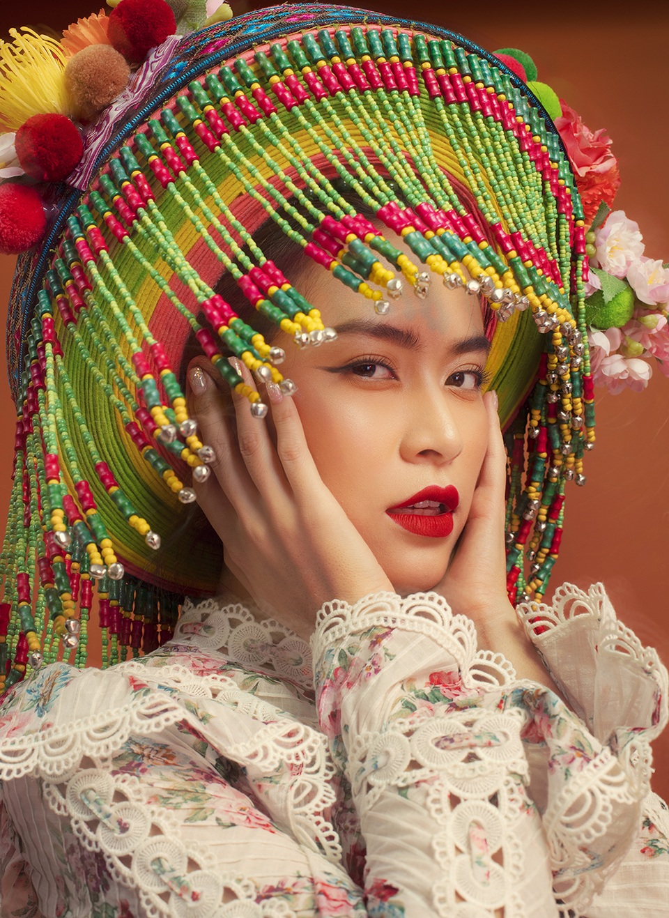 Hoàng Thùy Linh: Những vết thương sẽ giúp mình trưởng thành - 4 Hoàng Thùy Linh: Những vết thương sẽ giúp mình trưởng thành - 4