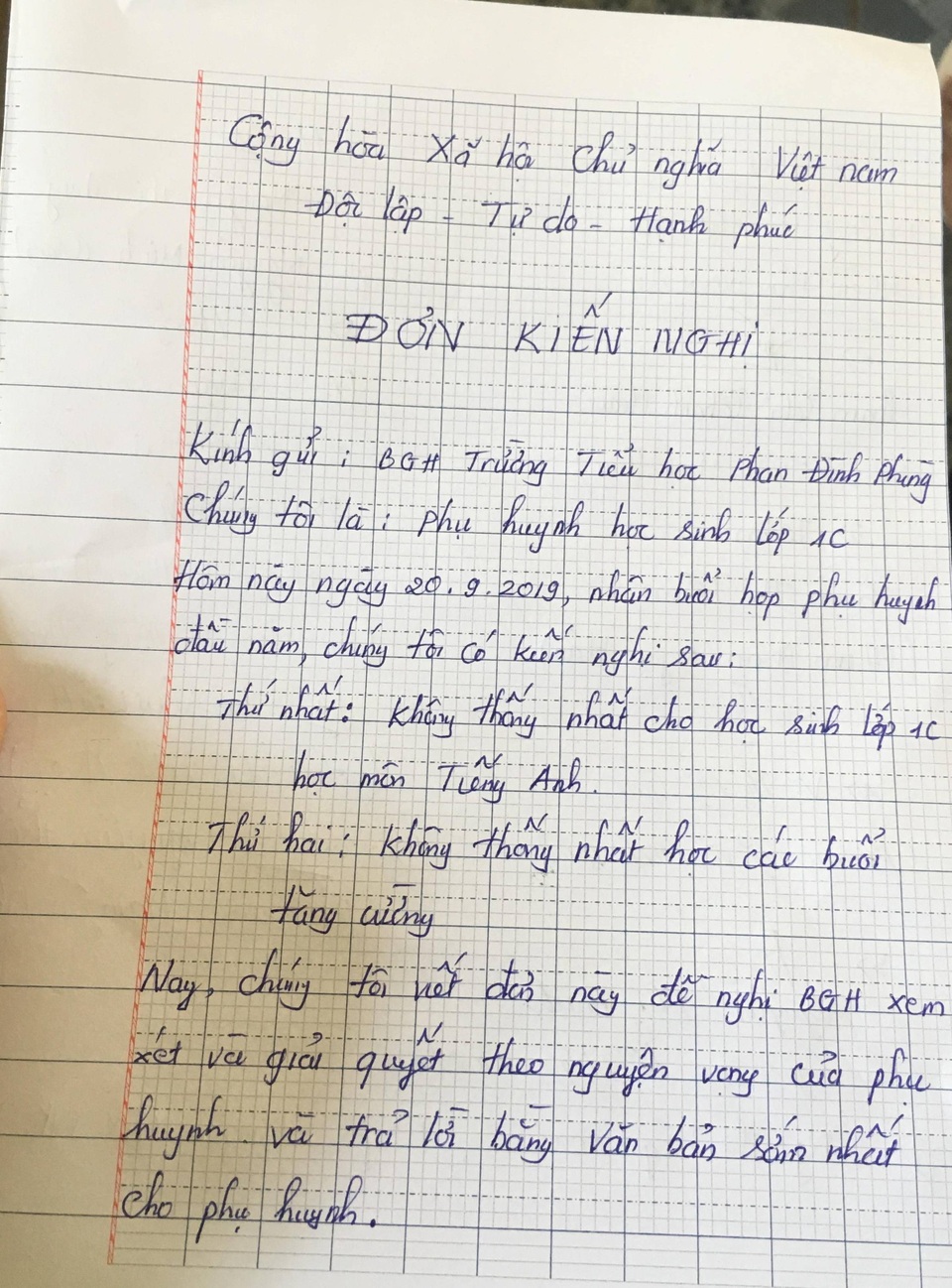 Yêu cầu trường tiểu học đình chỉ các khoản thu trái quy định - 3 Yêu cầu trường tiểu học đình chỉ các khoản thu trái quy định - 3