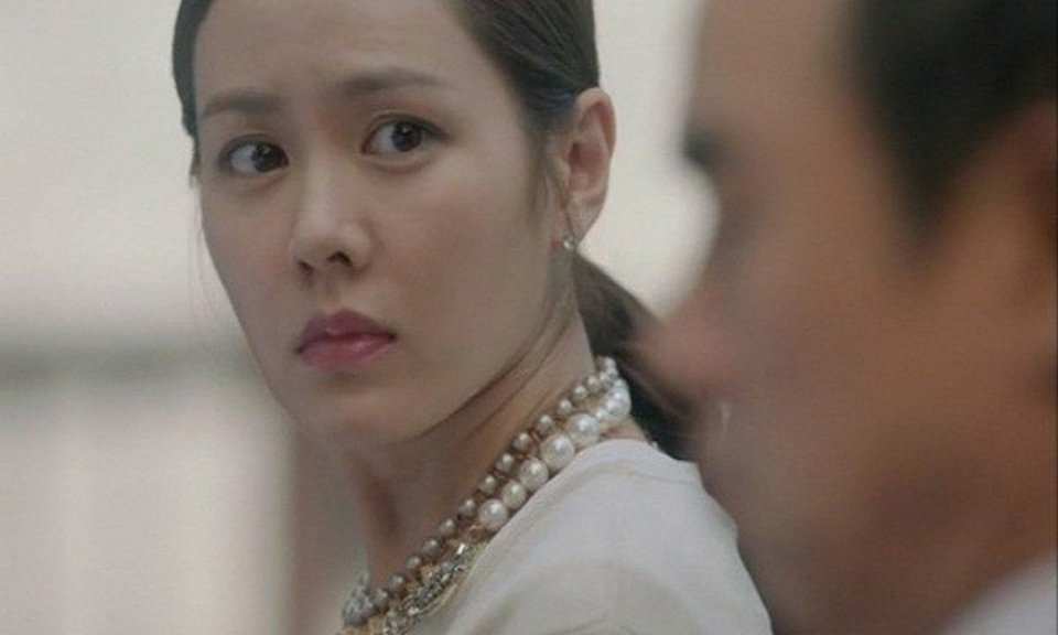 Nước mắt của nàng dâu bị bố chồng hành khủng khiếp hơn cả mẹ chồng - 2