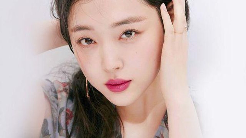 Cái chết của Sulli và góc khuất của người trẻ - 1 Cái chết của Sulli và góc khuất của người trẻ - 1