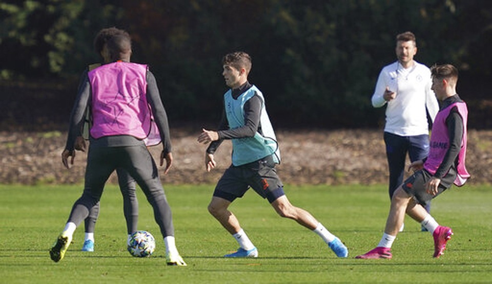 Kante, Barkley vắng mặt trong buổi tập của Chelsea tại Hà Lan - 7 Kante, Barkley vắng mặt trong buổi tập của Chelsea tại Hà Lan - 7