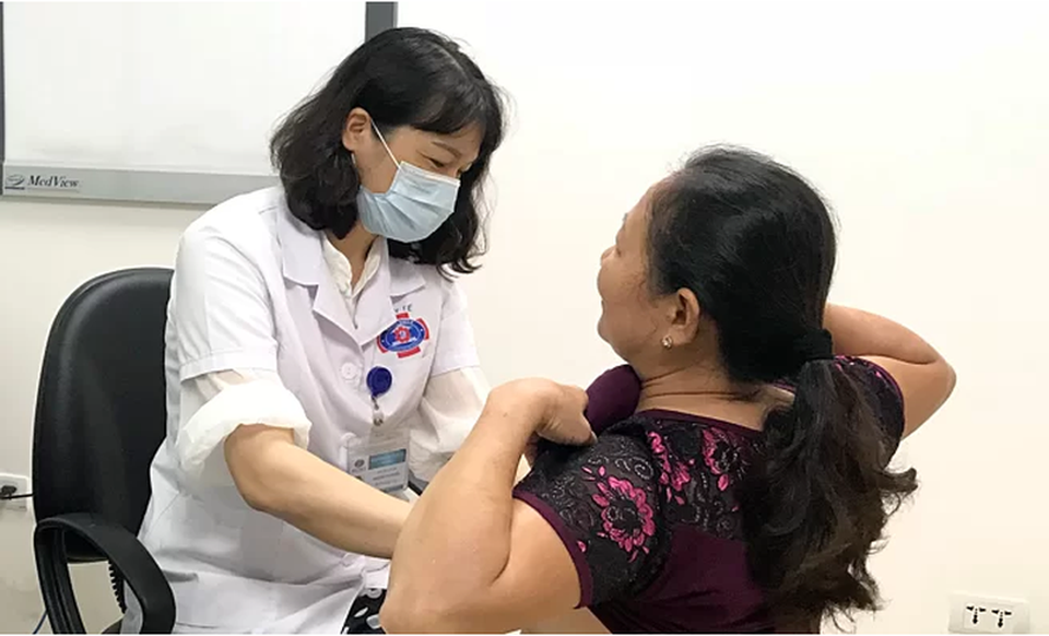 Phụ nữ nên tầm soát ung thư vú để bảo vệ sức khỏe và vẻ đẹp - 1 Phụ nữ nên tầm soát ung thư vú để bảo vệ sức khỏe và vẻ đẹp - 1