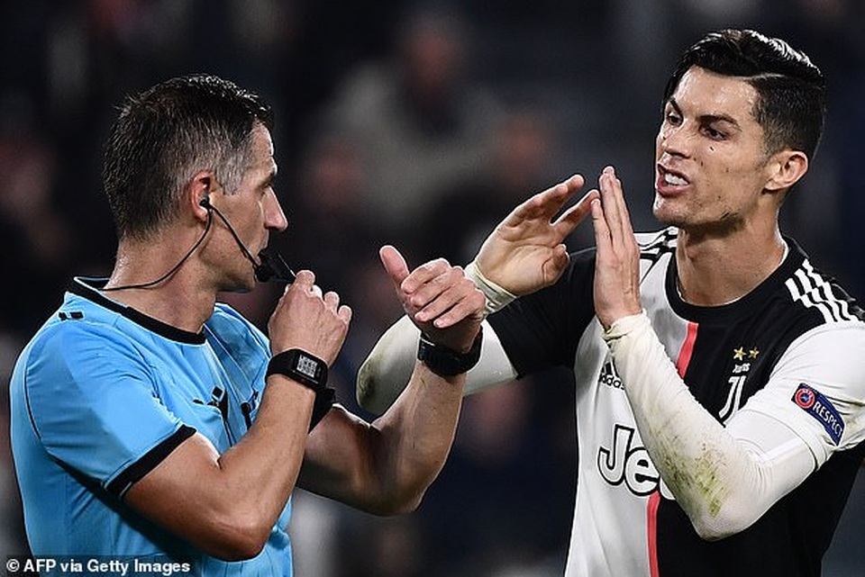 C.Ronaldo im tiếng, Dybala lập cú đúp giúp Juventus chiến thắng - 5 C.Ronaldo im tiếng, Dybala lập cú đúp giúp Juventus chiến thắng - 5