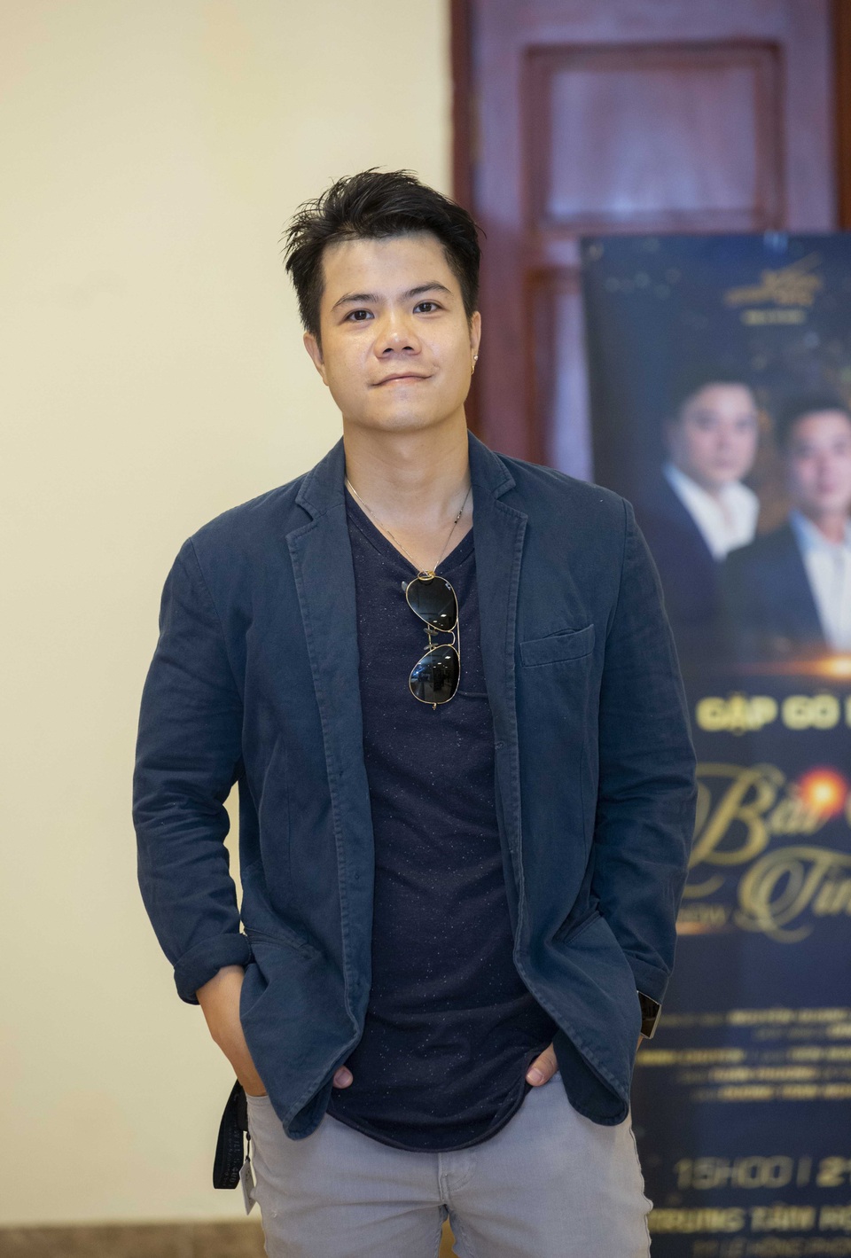 Đinh Mạnh Ninh: “Tôi vẫn chưa hết sốc trước đám cưới hụt cách đây 2 năm” - 1 Đinh Mạnh Ninh: “Tôi vẫn chưa hết sốc trước đám cưới hụt cách đây 2 năm” - 1