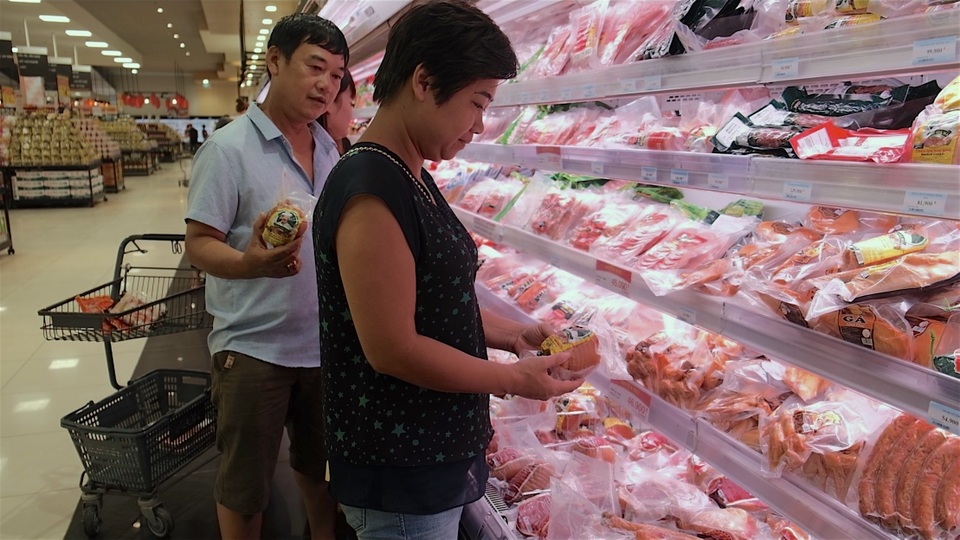 Nỗi lo Xúc xích không hạn sử dụng - 4 Nỗi lo Xúc xích không hạn sử dụng - 4