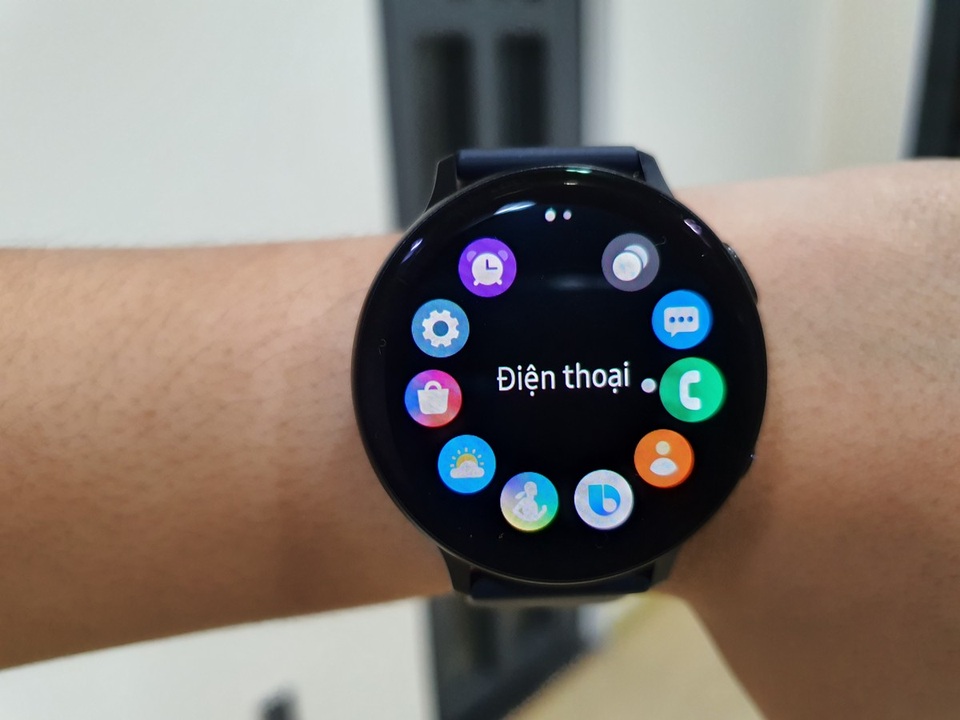 Đánh giá Samsung Galaxy Watch Active 2 - 5