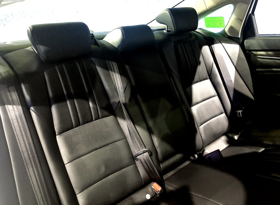 Tiếp tục được nhập khẩu từ Thái Lan, Honda Accord mới có giá từ 1,319 tỉ đồng - 9 Tiếp tục được nhập khẩu từ Thái Lan, Honda Accord mới có giá từ 1,319 tỉ đồng - 9