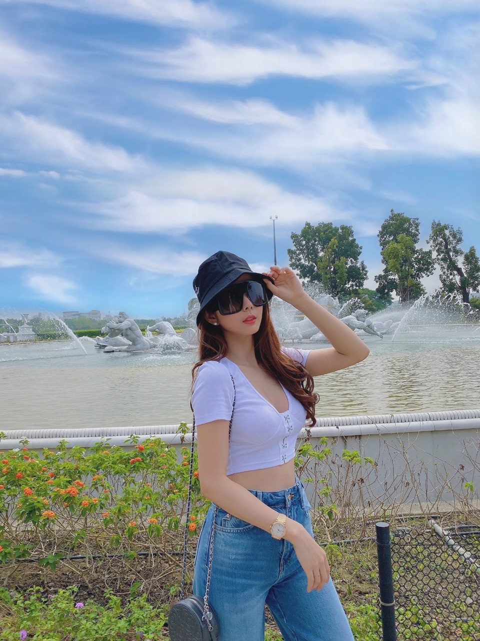 Hoa hậu Huỳnh Vy cùng mẹ khám phá Đài Loan - 6