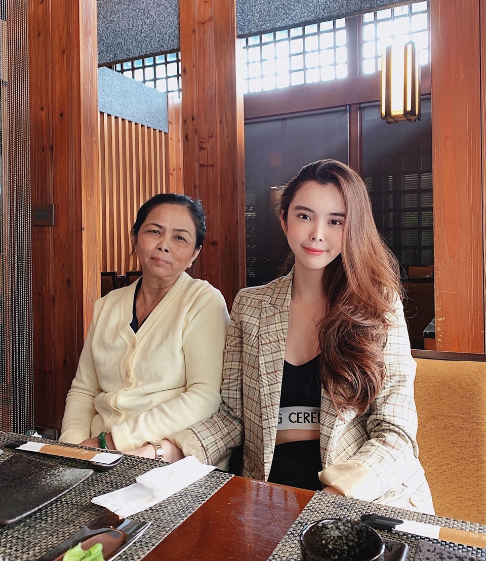 Hoa hậu Huỳnh Vy cùng mẹ khám phá Đài Loan - 2